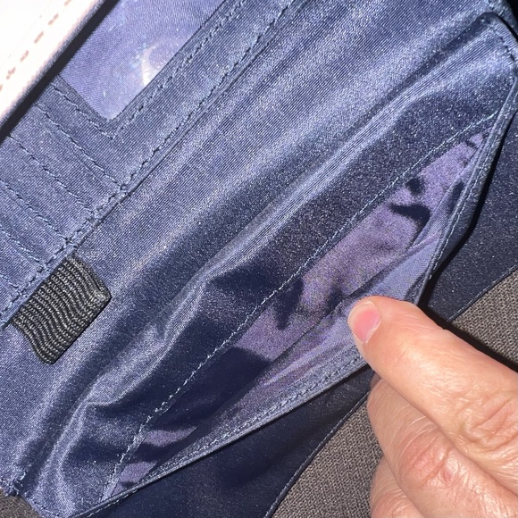 Tommy Hilfiger Trifold Wallet for Women - Pink Blush - Picture 7 of 10